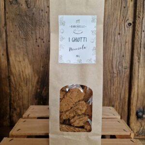 biscotti di nocciola